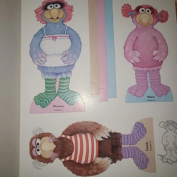 1985 Sesame Street Follow That Bird Paper Dolls Golden Book Uncut Big Bird - Picture 4 of 6